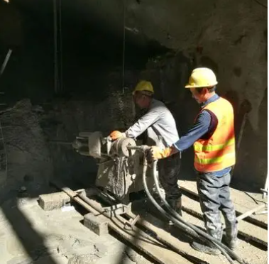 吕梁水下抗分散灌浆料特点 水下不分散注浆料介绍