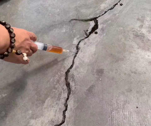 吕梁混凝土裂缝修补技术详解